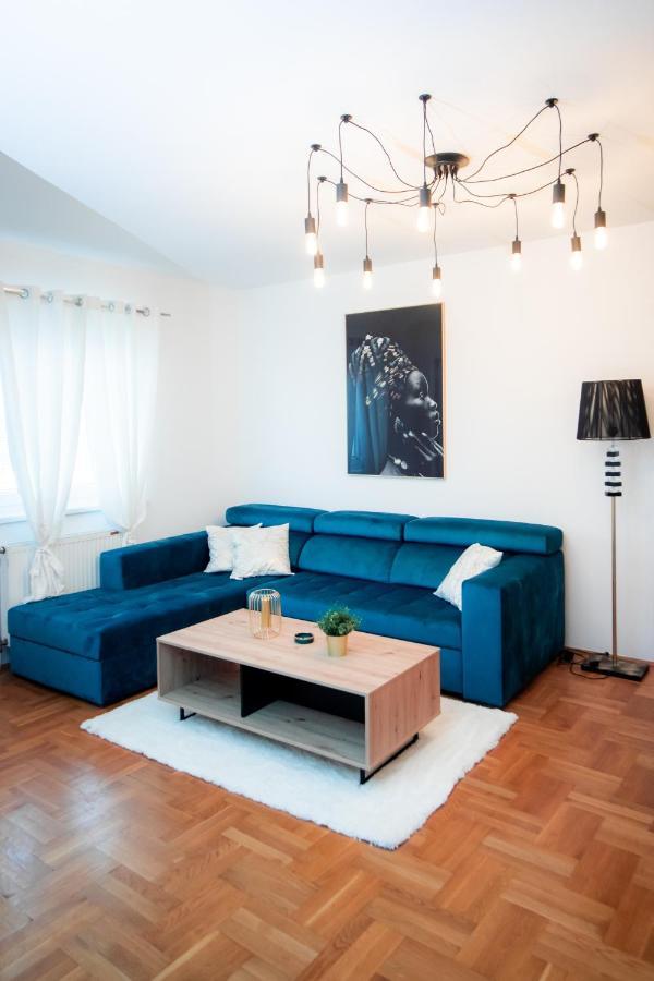 Lux Stan Na Dan Pozarevac Apartment Ngoại thất bức ảnh