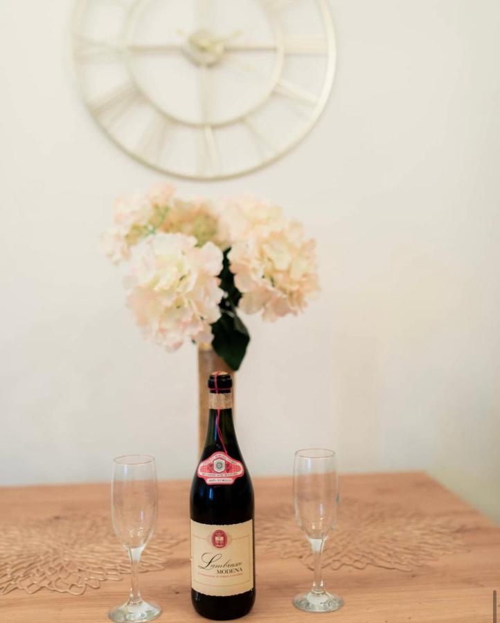 Lux Stan Na Dan Pozarevac Apartment Ngoại thất bức ảnh